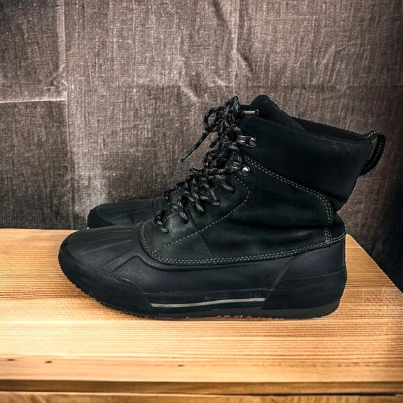 Clarks Men’s 8 Bowman Peak Black Leather High Top Casual Lace Up Duck Boots - Picture 3 of 11